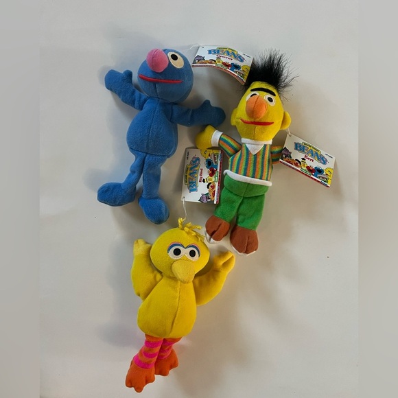 Vintage 1997 Sesame Street Beans Plush 9” Big Bird Grover Bert tags attached - Picture 3 of 3